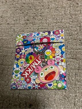 KIKI Metal Keyring Charm